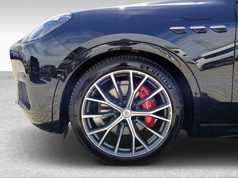 Maserati Grecale usata a Livorno (18)