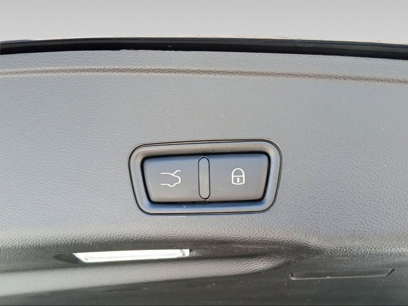 Maserati Grecale usata a Livorno (7)