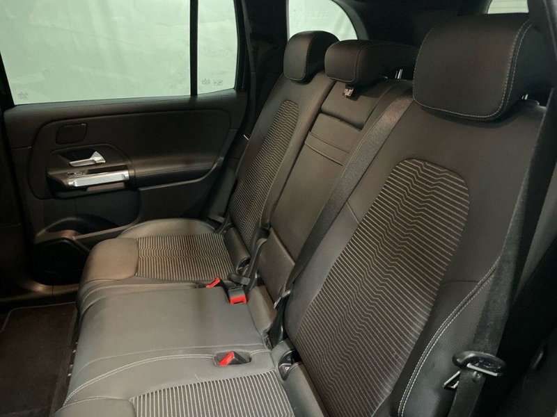 Mercedes-Benz EQB usata a Macerata (13)