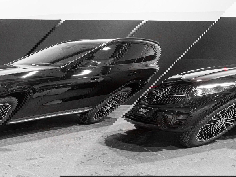 Mercedes-Benz GLC SUV nuova a Ancona