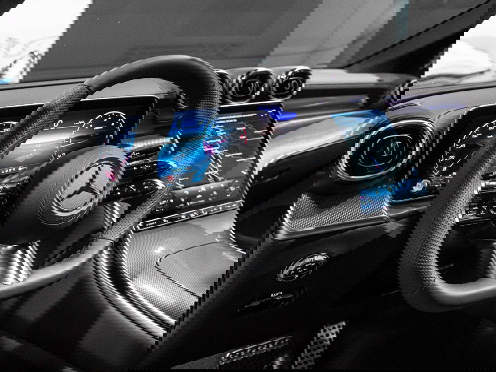 Mercedes-Benz GLC SUV nuova a Ancona (11)