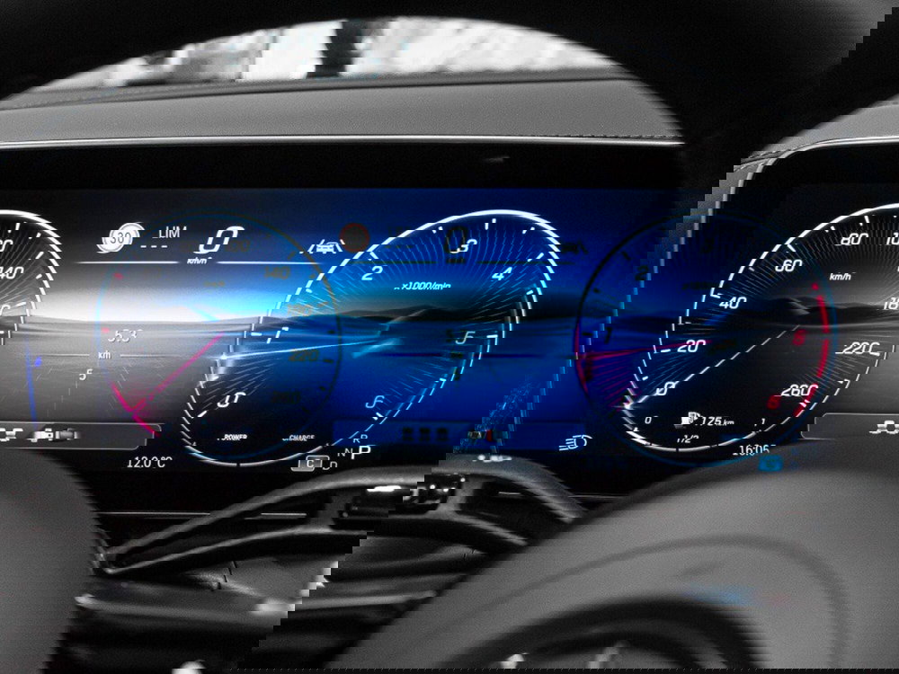 Mercedes-Benz GLC SUV nuova a Ancona (14)