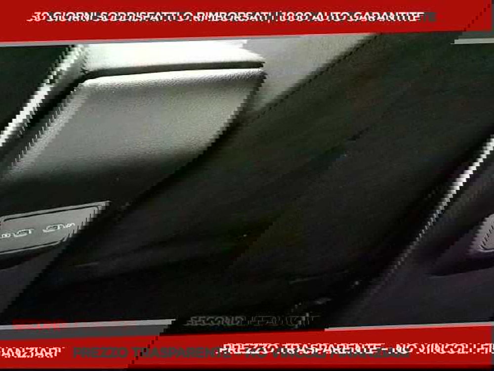 Volkswagen Taigo usata a Chieti (18)