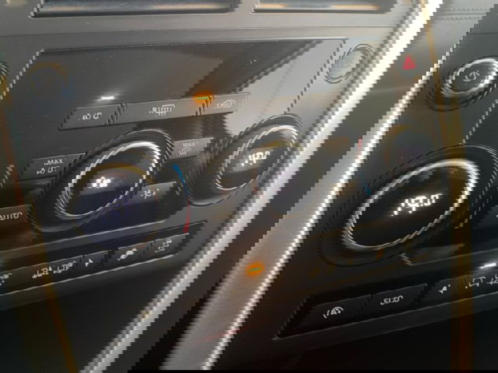 Land Rover Discovery Sport usata a Livorno (18)