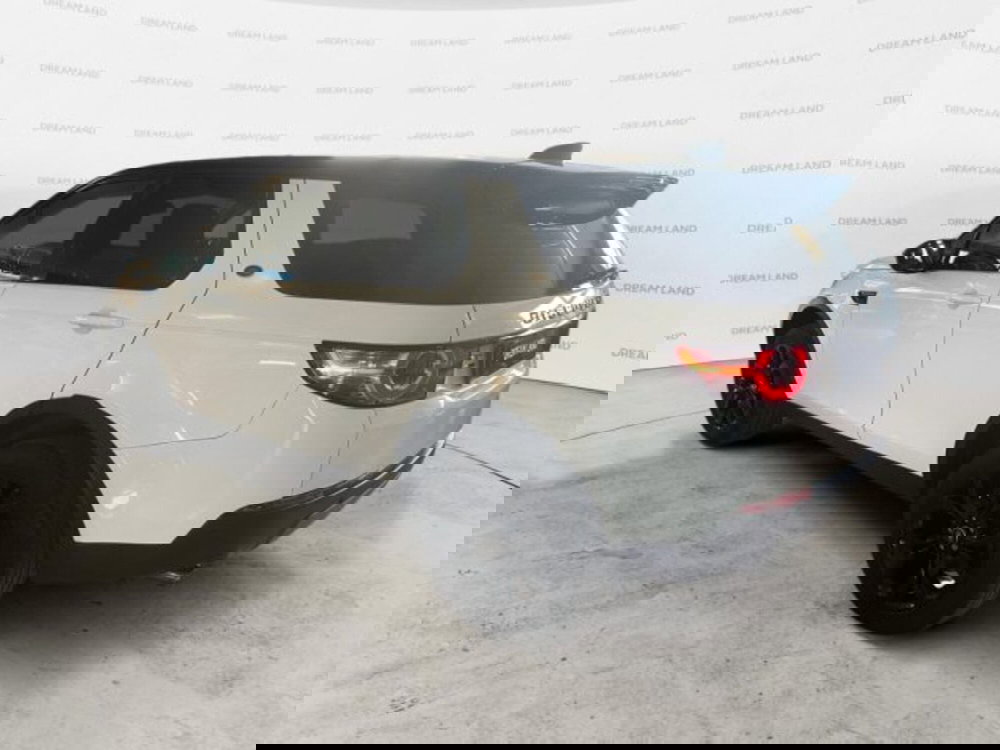 Land Rover Discovery Sport usata a Livorno (5)