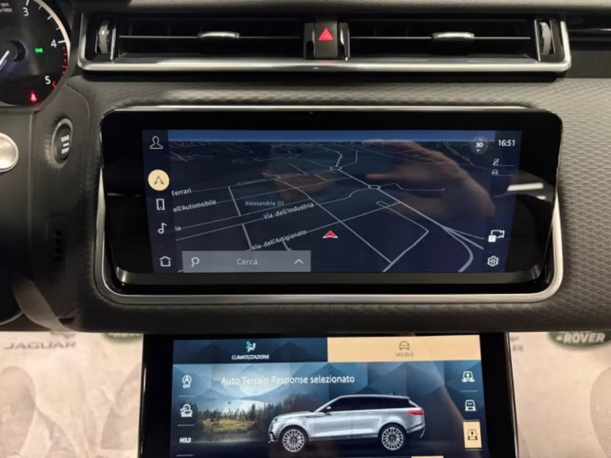 Land Rover Range Rover Velar usata a Cuneo (10)