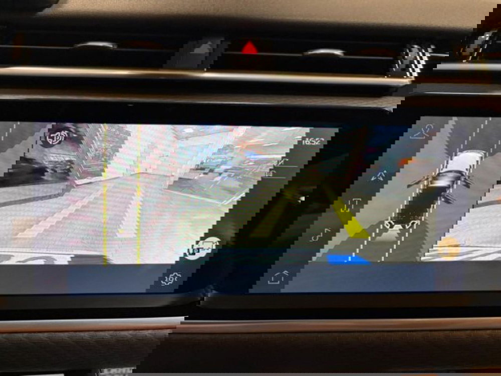 Land Rover Range Rover Velar usata a Cuneo (11)