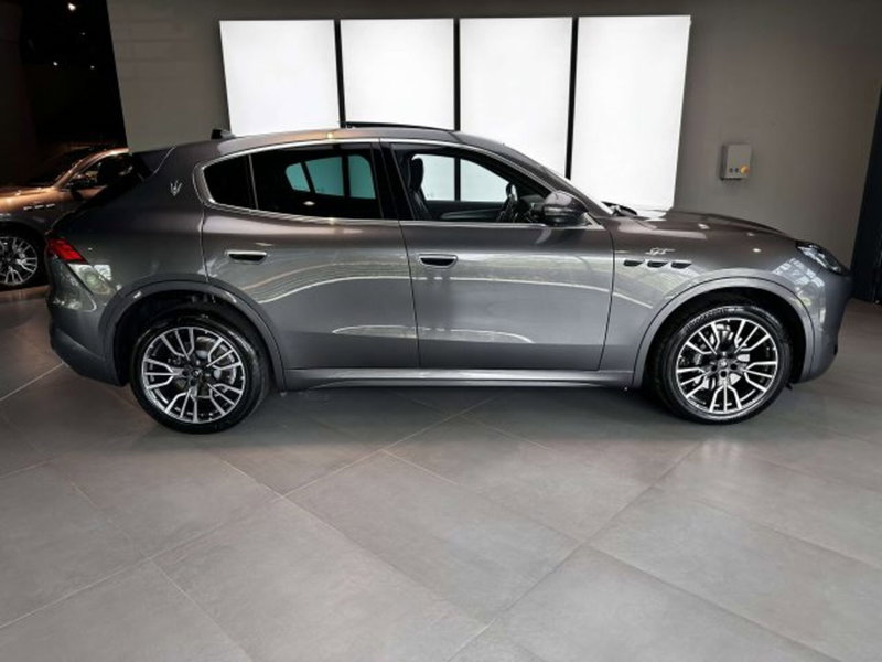 Maserati Grecale usata a Torino (4)