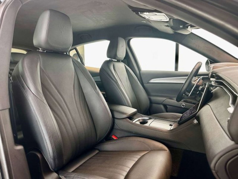 Maserati Grecale usata a Torino (11)