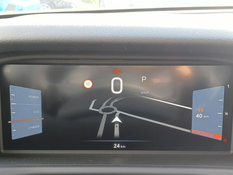 Jeep Avenger nuova a Brescia (8)