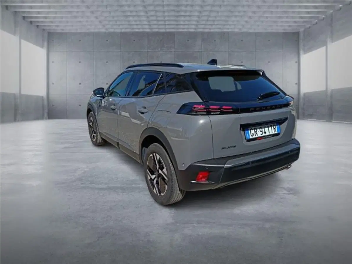 Peugeot 2008 usata a Bari (4)