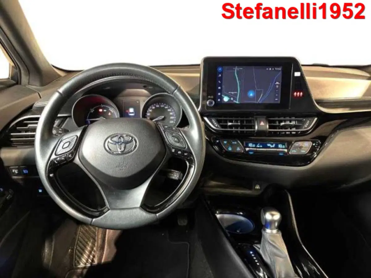 Toyota Toyota C-HR usata a Bologna (14)