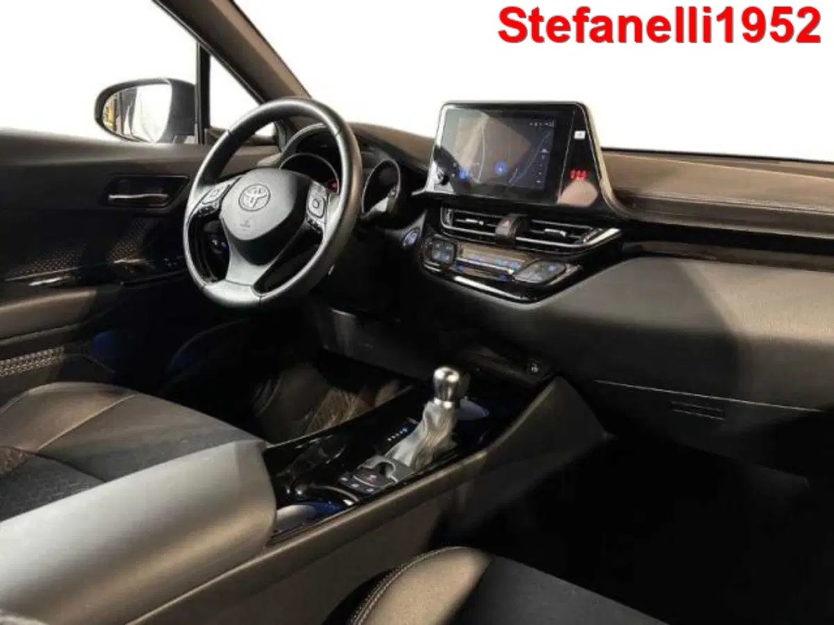 Toyota Toyota C-HR usata a Bologna (15)