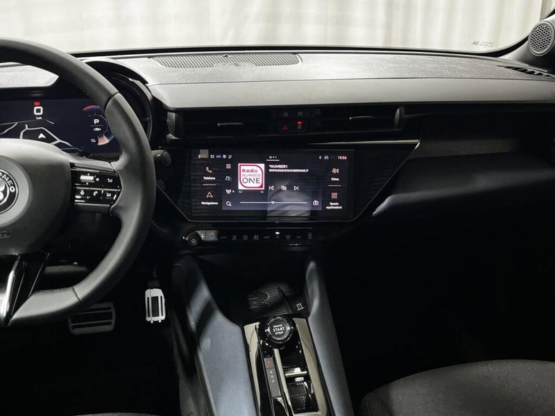 Alfa Romeo Junior nuova a Sondrio (14)