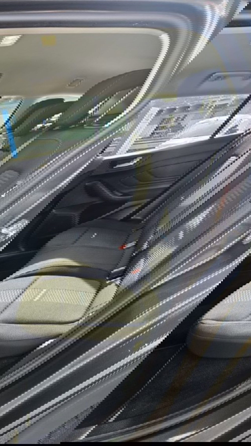 Ford Focus Station Wagon usata a Lucca (17)