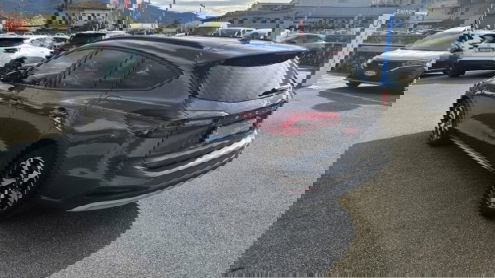 Ford Focus Station Wagon usata a Lucca (6)