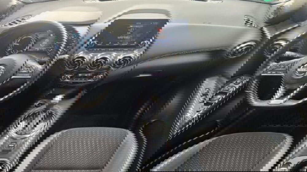 Nissan Juke usata a Lucca (9)