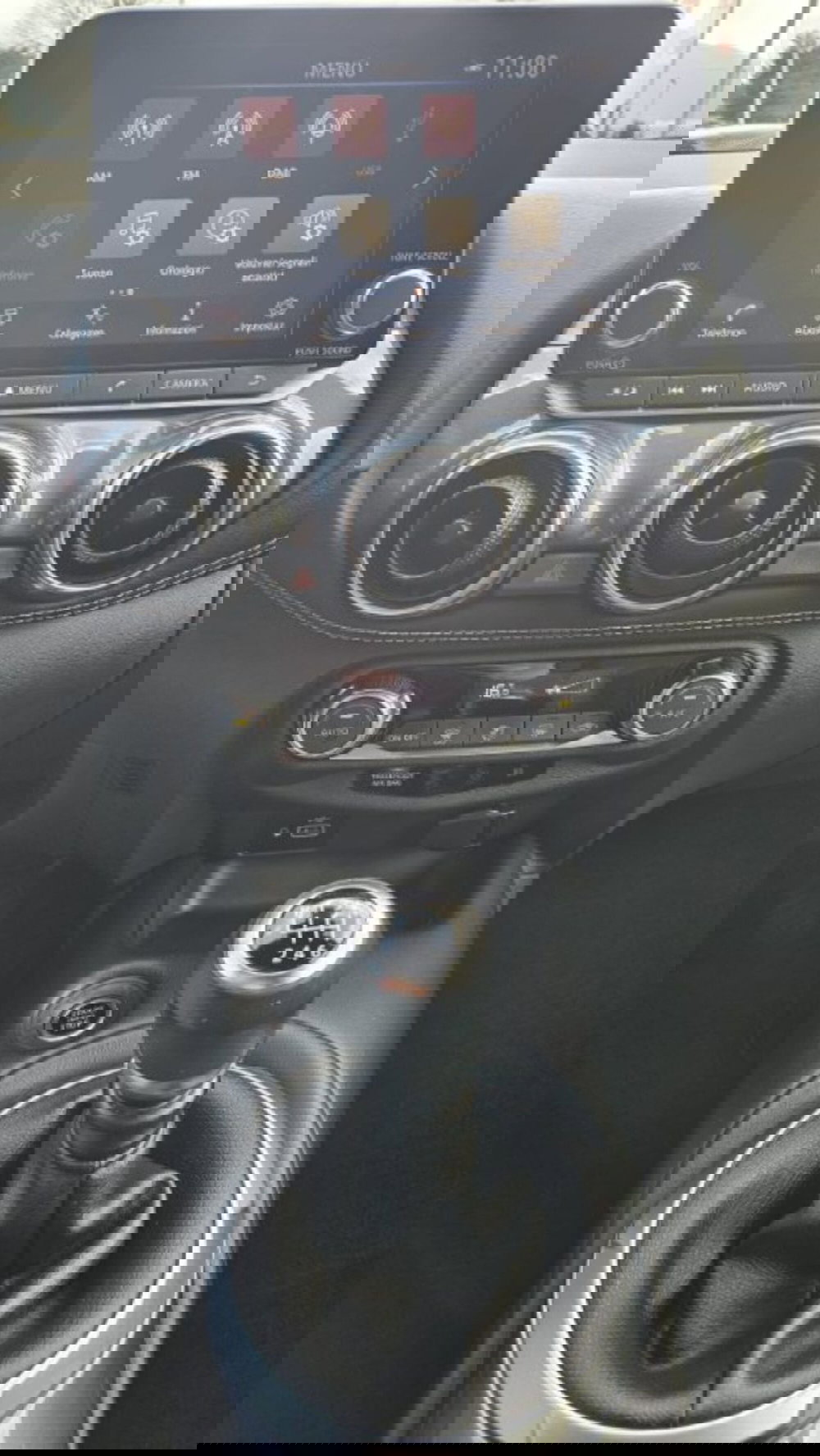 Nissan Juke usata a Lucca (12)