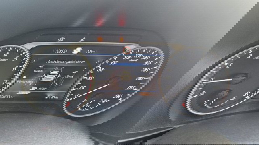 Nissan Juke usata a Lucca (9)