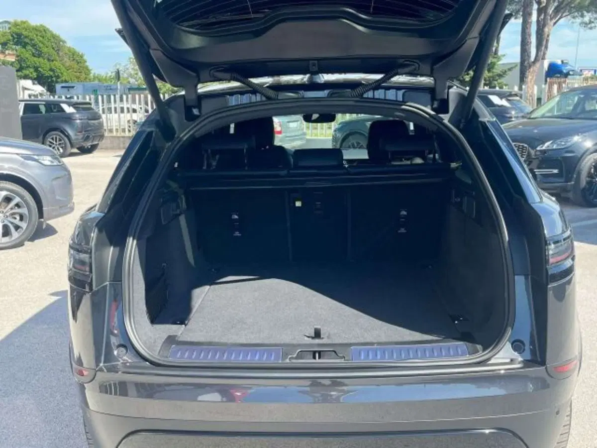 Land Rover Range Rover Velar usata a Firenze (9)