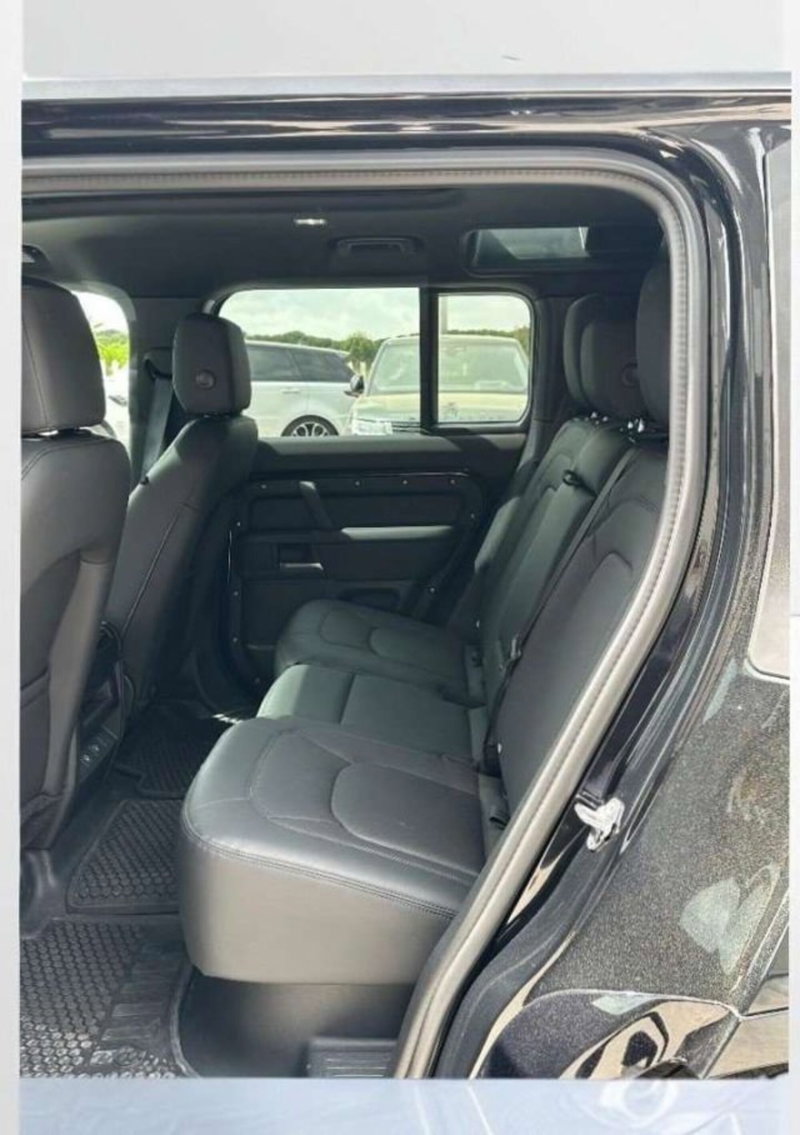 Land Rover Defender usata a Firenze (5)