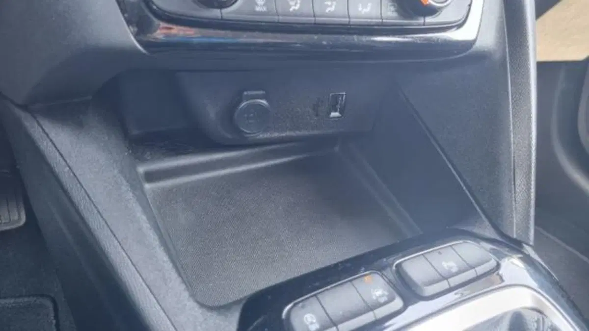 Opel Corsa usata a Savona (12)