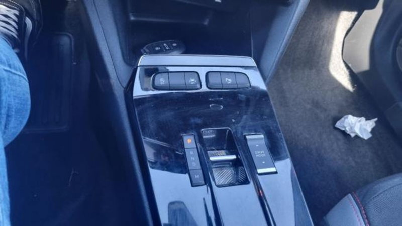 Opel Mokka usata a Savona (7)