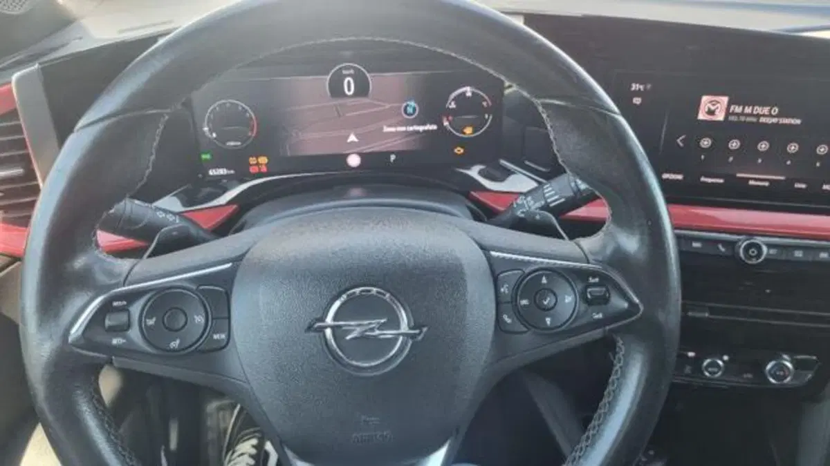 Opel Mokka usata a Savona (8)