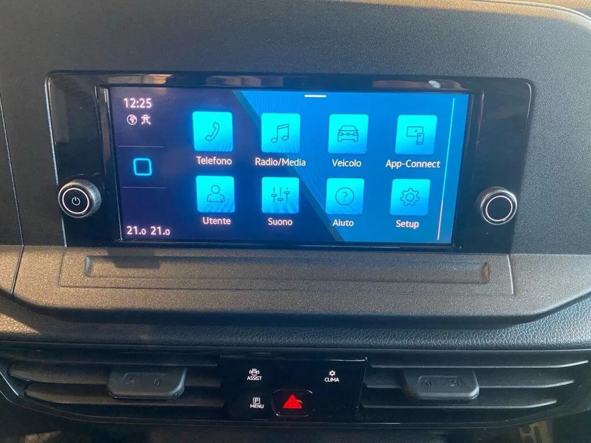 Volkswagen Caddy usata a Torino (10)