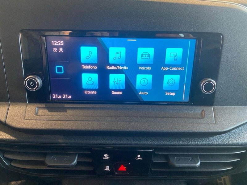 Volkswagen Caddy usata a Torino (10)