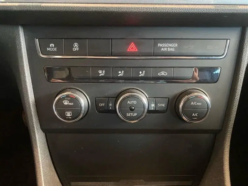 SEAT Leon ST usata a Torino (10)