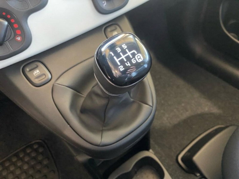 Fiat Panda Cross nuova a Torino (12)