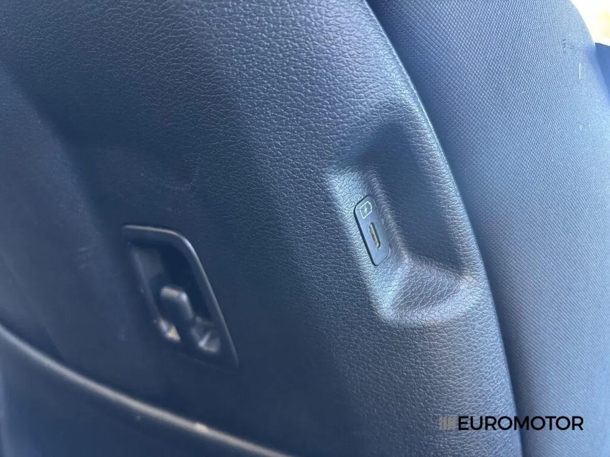 Kia Sportage usata a Bari (13)