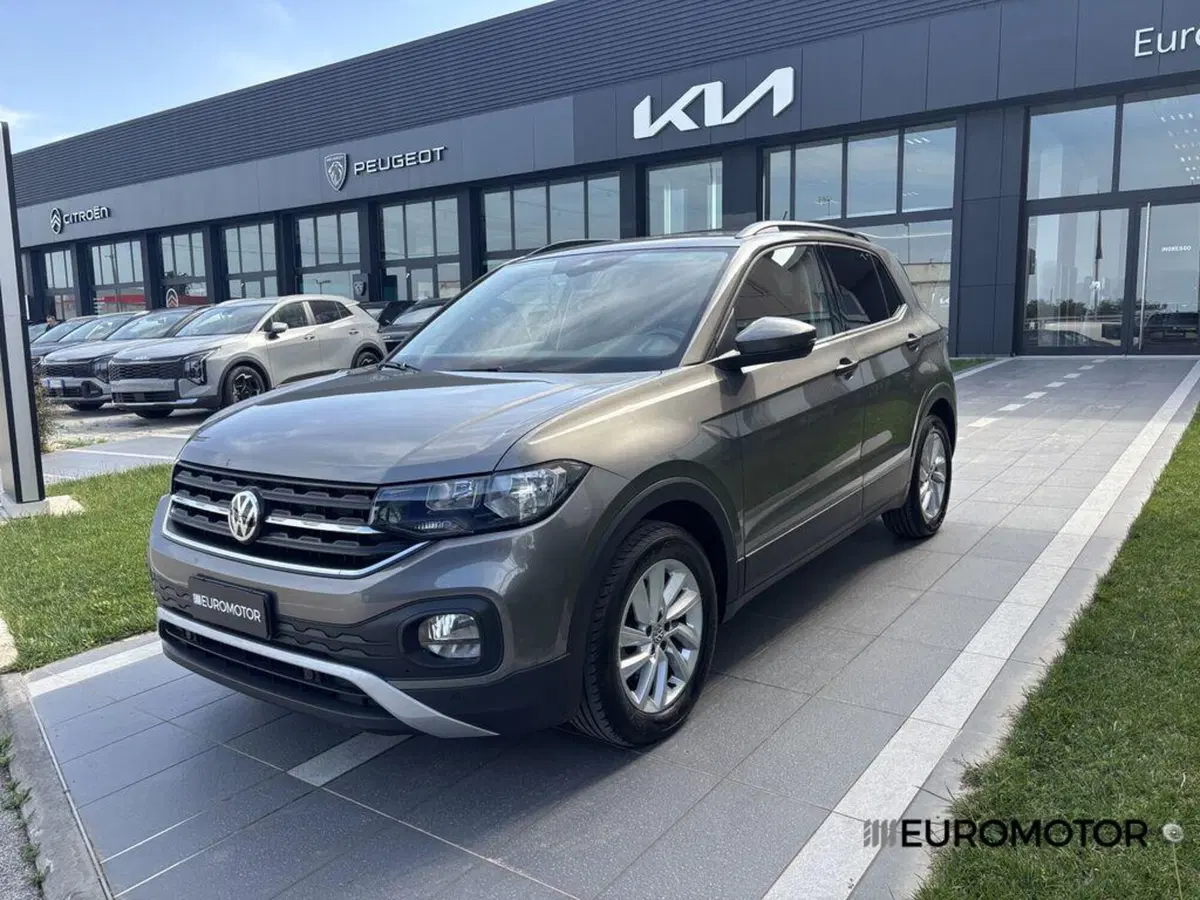 Volkswagen T-Cross usata a Bari