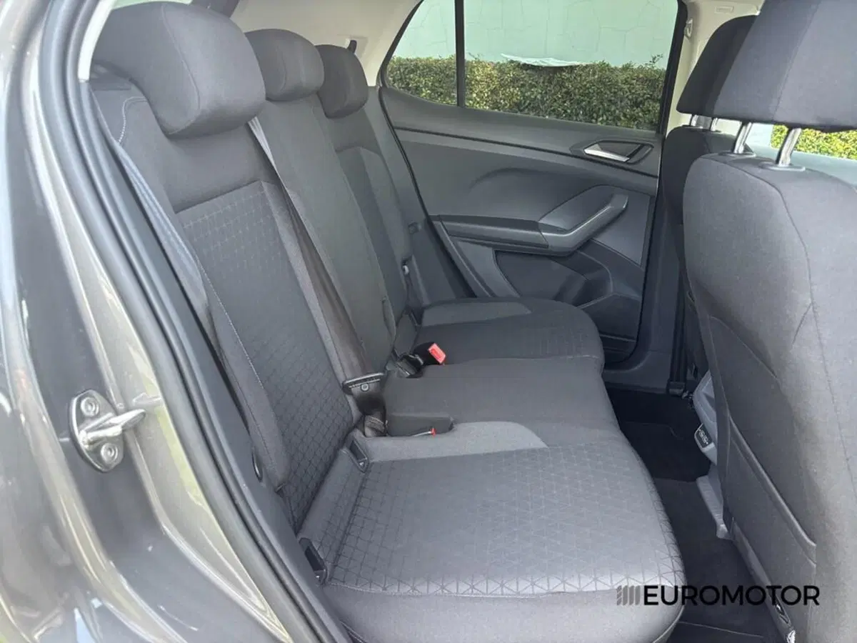 Volkswagen T-Cross usata a Bari (11)