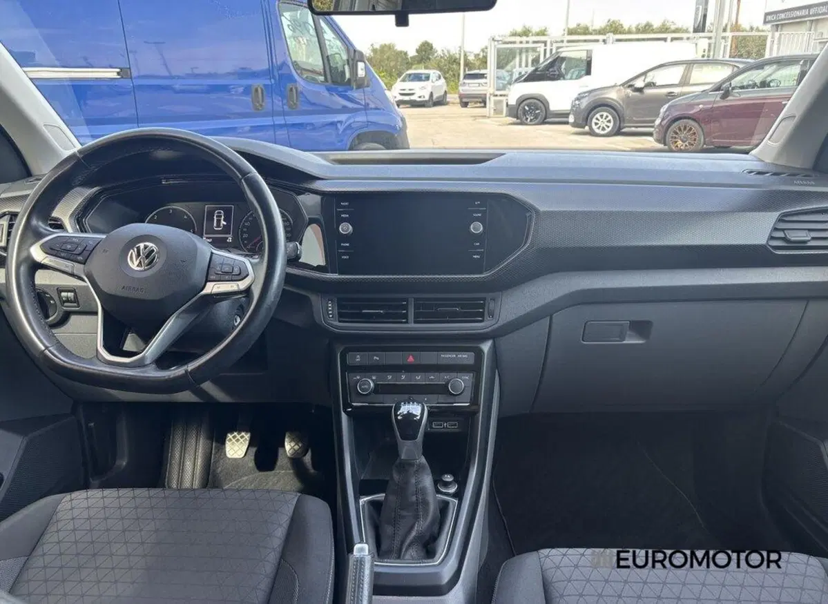 Volkswagen T-Cross usata a Bari (12)