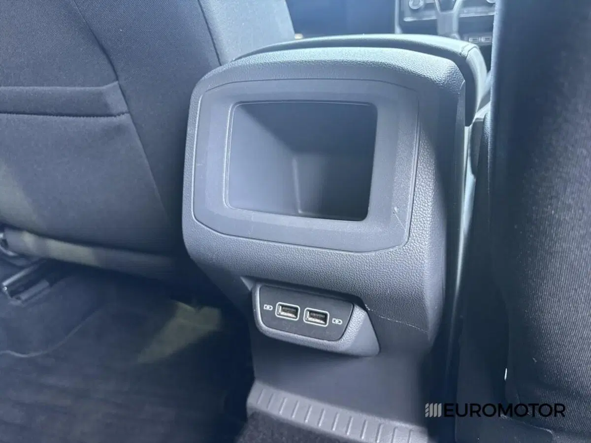 Volkswagen T-Cross usata a Bari (13)