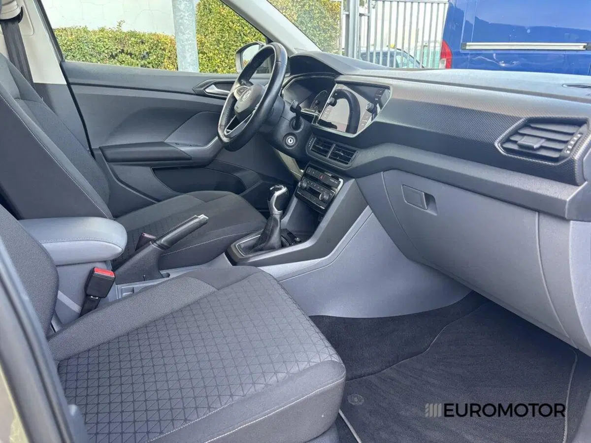 Volkswagen T-Cross usata a Bari (14)
