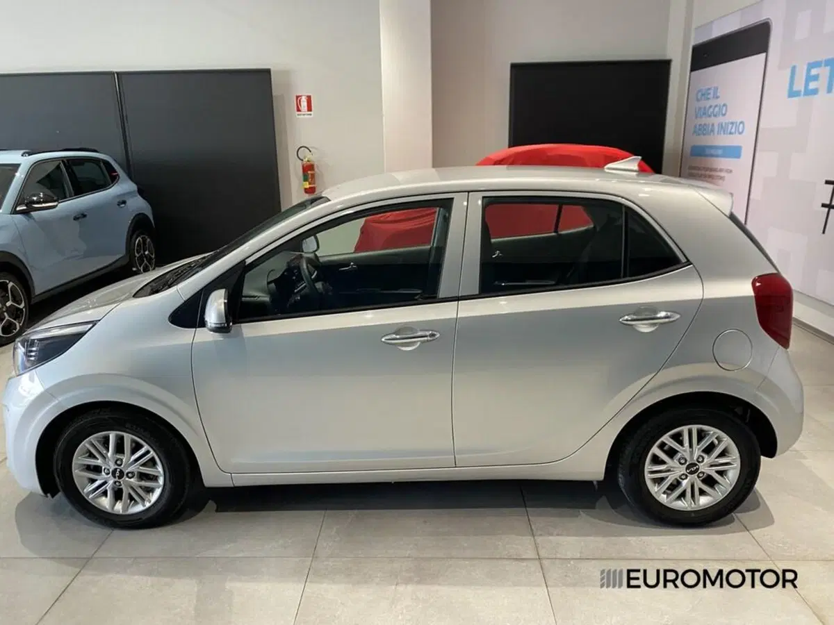 Kia Picanto usata a Bari (10)