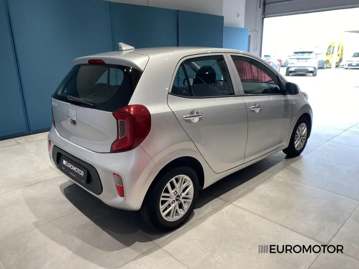Kia Picanto usata a Bari (6)