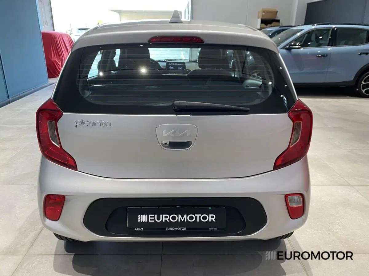 Kia Picanto usata a Bari (7)