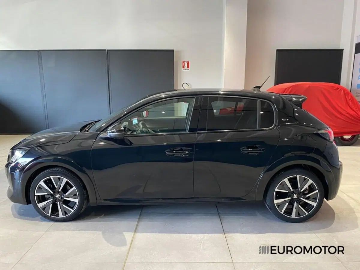 Peugeot 208 usata a Bari (12)