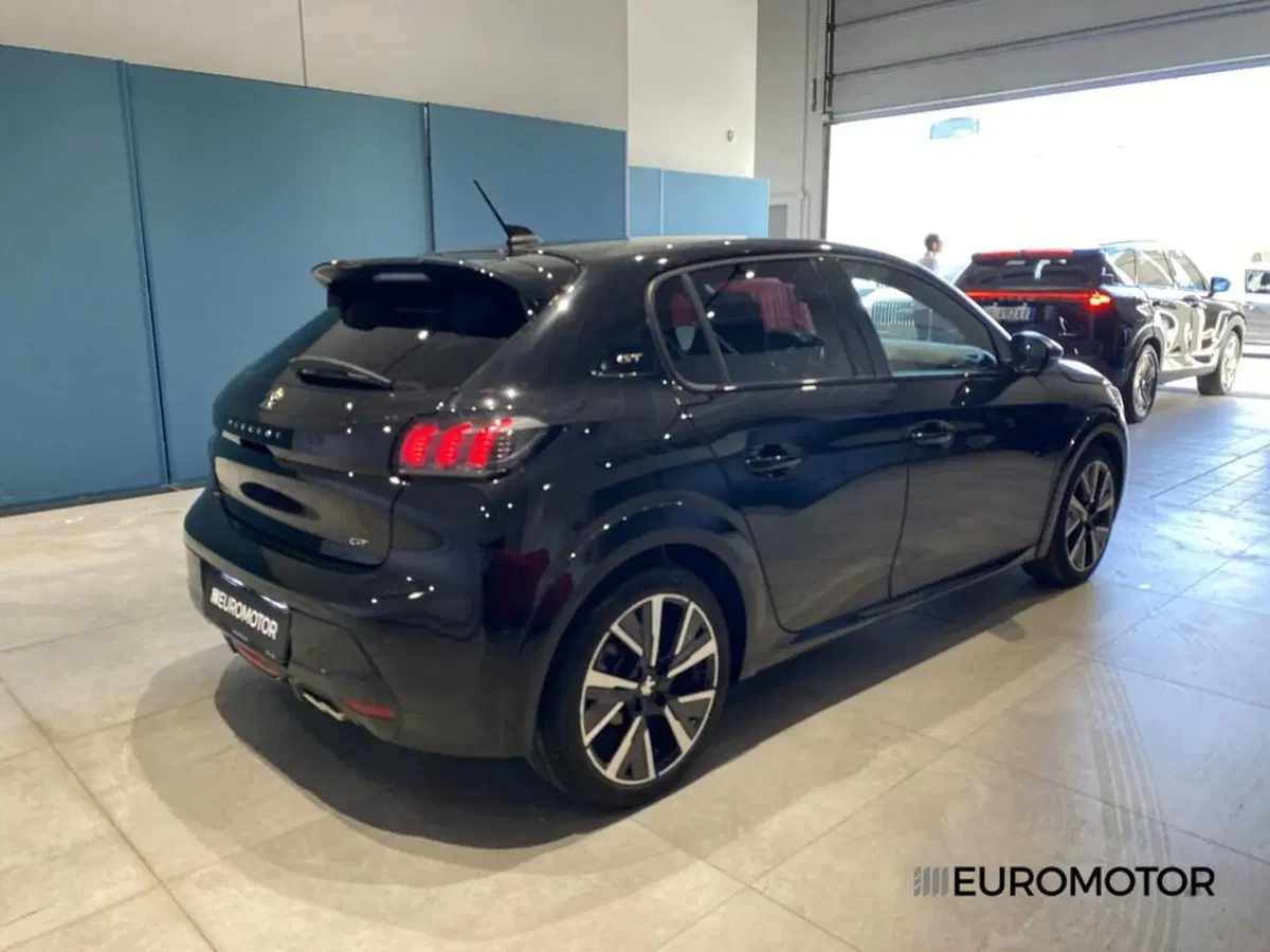 Peugeot 208 usata a Bari (8)