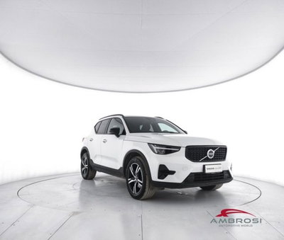 Volvo XC40 2.0 b3 Plus Dark auto del 2023 usata a Corciano
