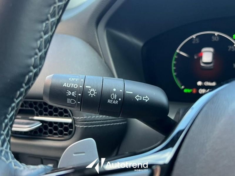 Honda ZR-V usata a Lecce (14)