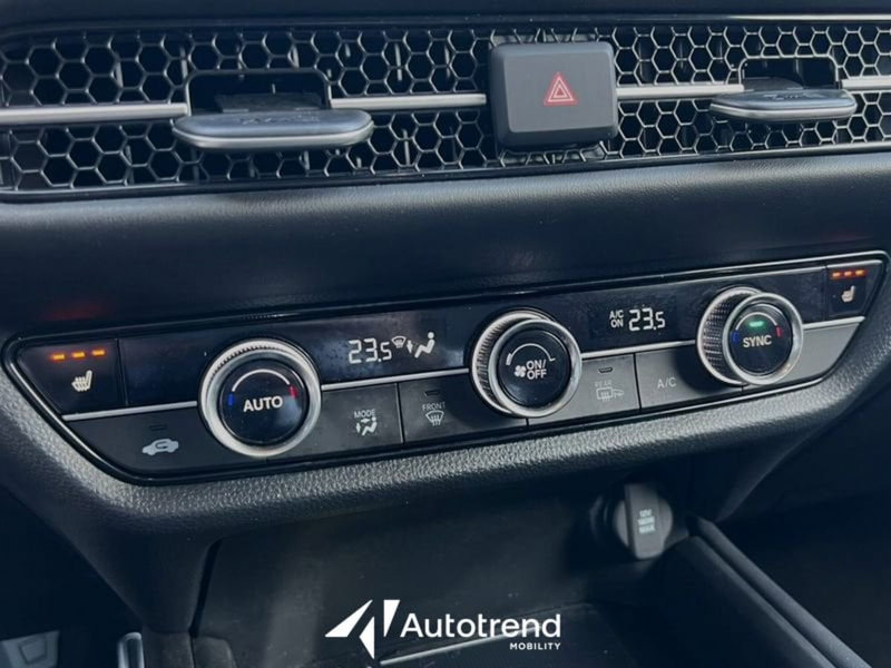 Honda ZR-V usata a Lecce (19)