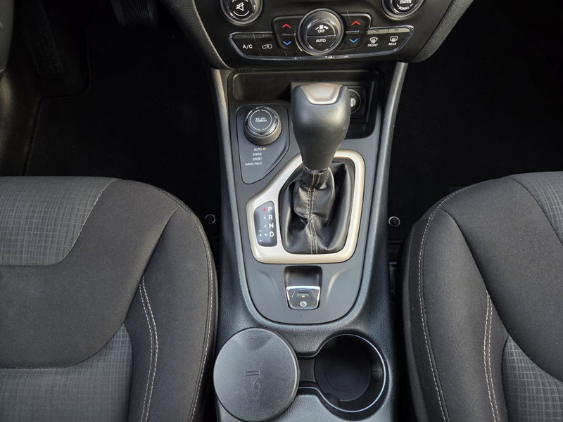 Jeep Cherokee usata a Torino (12)