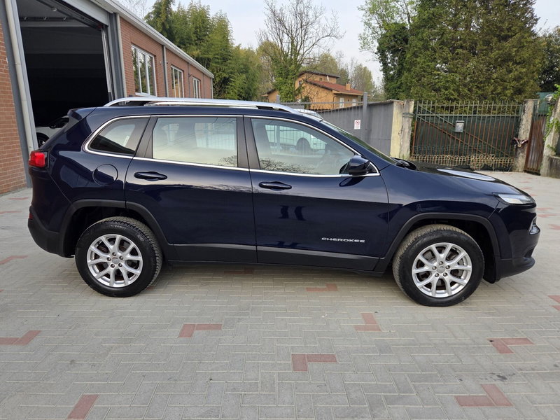 Jeep Cherokee usata a Torino (13)