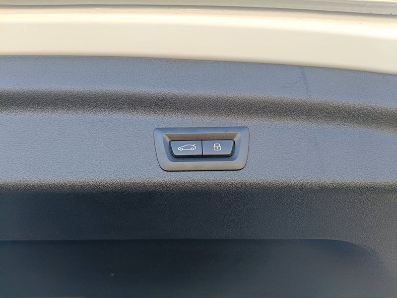 BMW iX1 usata a Ascoli Piceno (20)