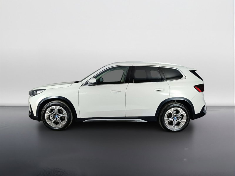 BMW iX1 usata a Ascoli Piceno (6)